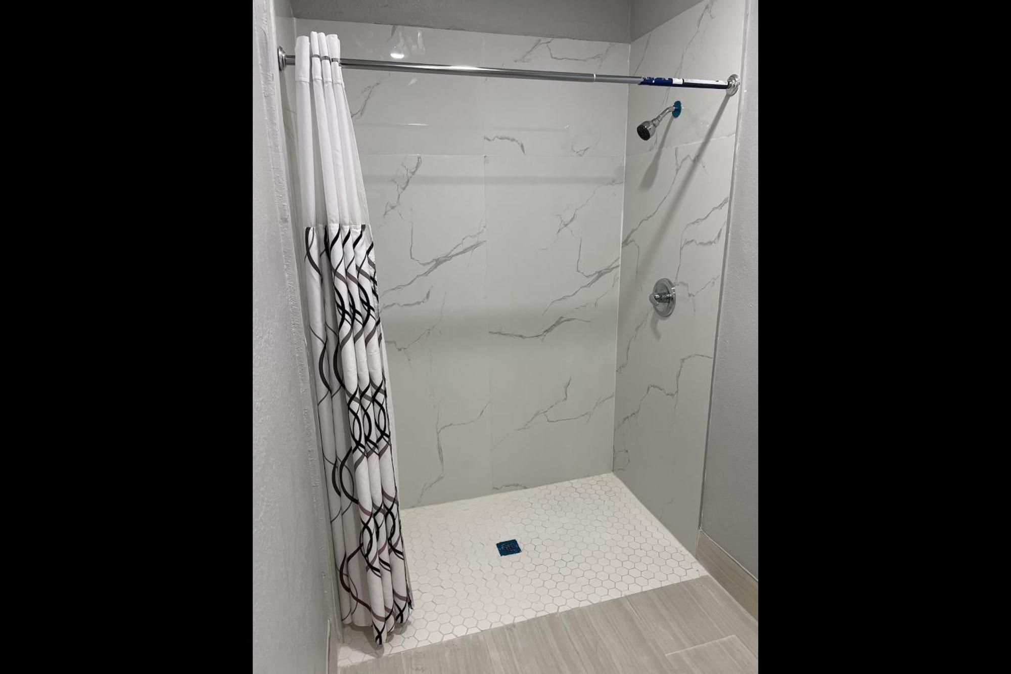 Kiwi Inn Willowbrook Hwy249 Хюстън Екстериор снимка
