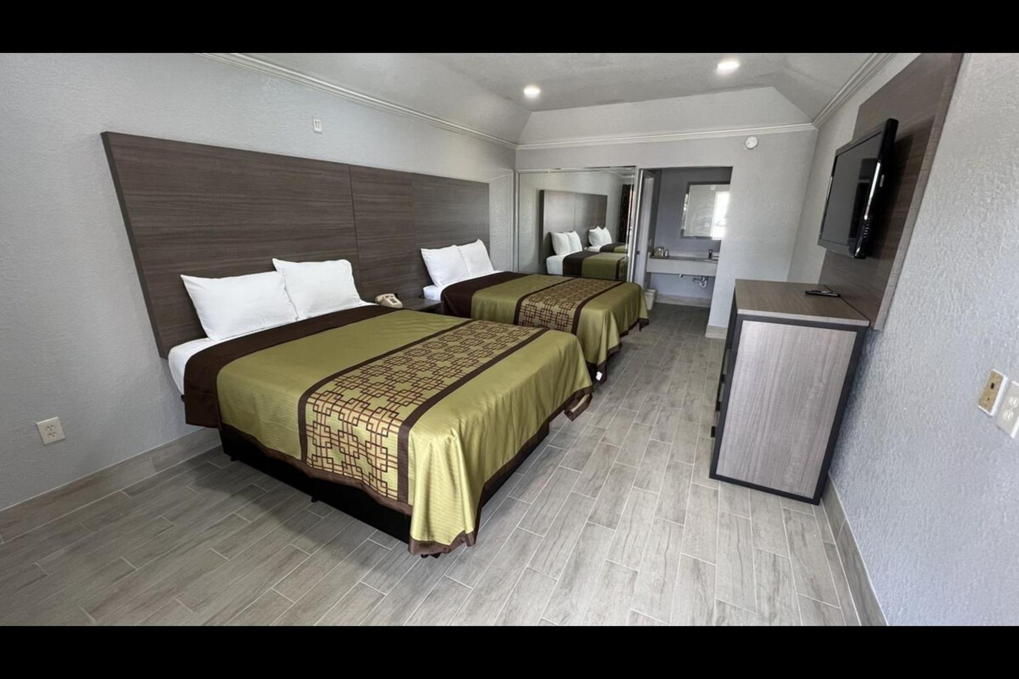 Kiwi Inn Willowbrook Hwy249 Хюстън Екстериор снимка